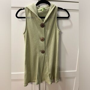 Trisha Turk Women’s Sleeveless top size X-small lightweight